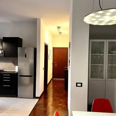 Апартаменты Isola Maciachini Mm 3 - Moderno Trilocale Con Balcone 10 Min Da Stazione Милан