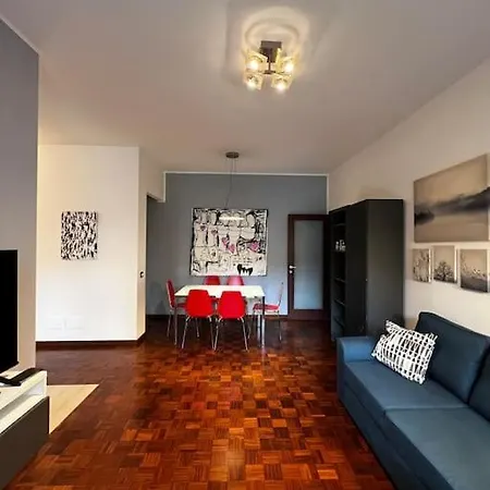 Isola Maciachini Mm 3 - Moderno Trilocale Con Balcone 10 Min Da Stazione * Милан